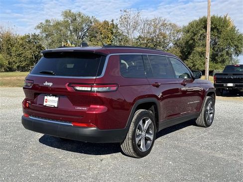 New 2025 Jeep Grand Cherokee L Limited w/ Luxury Tech Group II image 19
