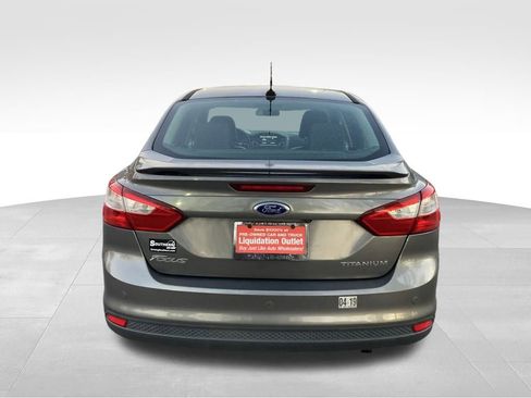 Used 2013 Ford Focus Titanium w/ Titanium Handling Pkg image 4