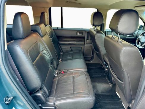 Used 2016 Ford Flex SEL image 19