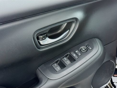 Used 2026 Honda HR-V LX image 14