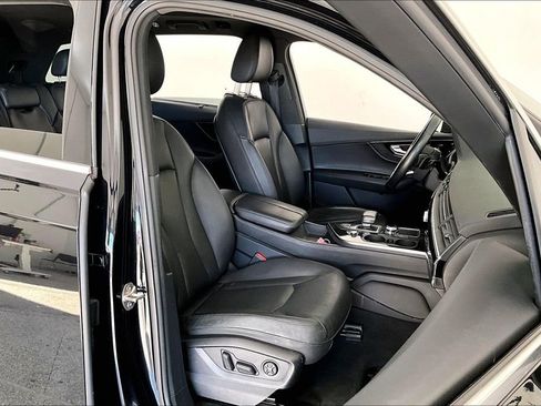 Used 2017 Audi Q7 3.0T Prestige w/ Prestige Package image 10