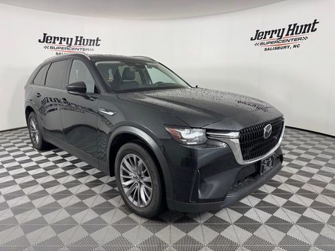 Used 2024 MAZDA CX-90 Plug-In Hybrid w/ Preferred AWD/4WD image 9