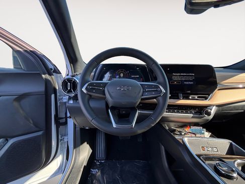 New 2026 Chevrolet Equinox ACTIV w/ Convenience Package III image 12