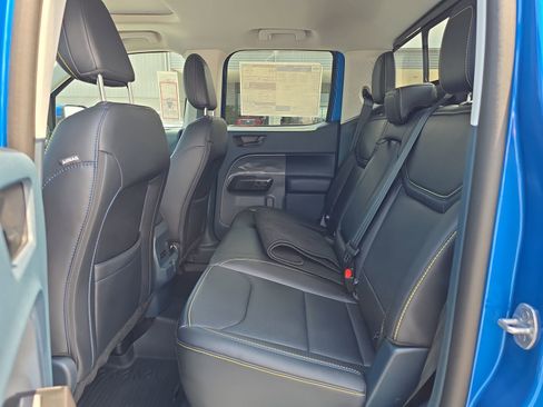 New 2025 Ford Maverick Lobo image 12