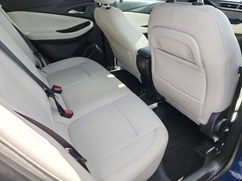 Used 2020 Buick Encore GX Select AWD/4WD image 21