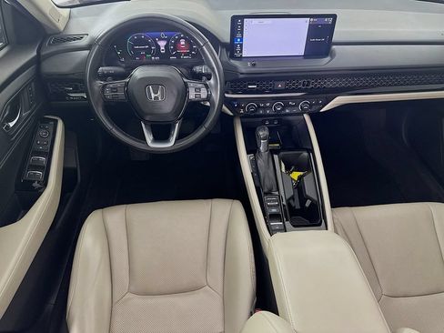 Used 2023 Honda Accord Touring image 30