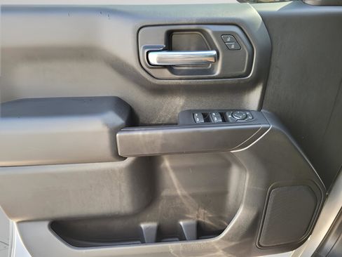 Used 2022 Chevrolet Silverado 1500 Custom image 24