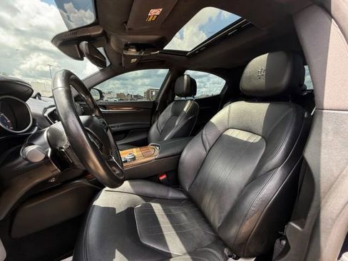Used 2019 Maserati Ghibli image 14