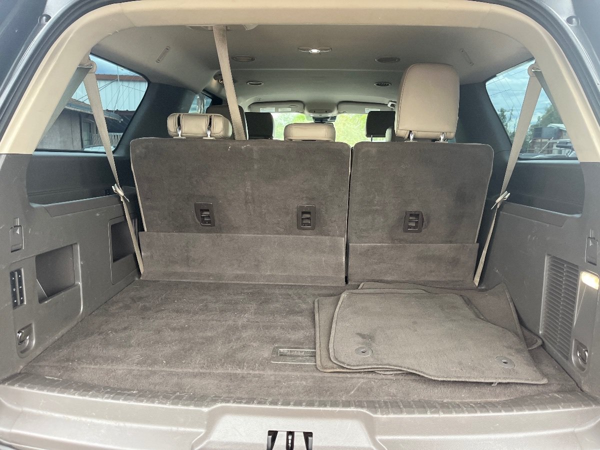 Used 2019 Ford Expedition Max XLT w/ Equipment Group 202A AWD/4WD image 32