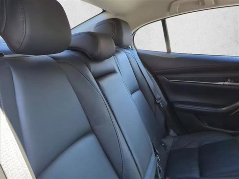 Used 2025 MAZDA MAZDA3 s image 21