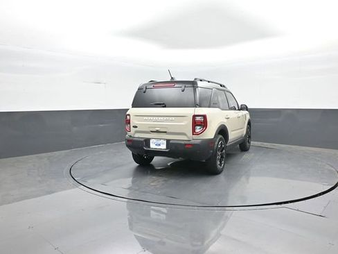 Used 2025 Ford Bronco Sport Outer Banks AWD/4WD image 7