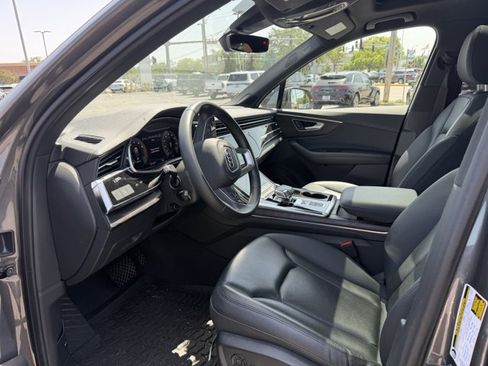 Used 2023 Audi Q7 2.0T Premium Plus w/ Premium Plus Package AWD/4WD image 5