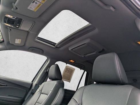 Used 2021 Honda Pilot Elite image 15