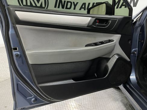 Used 2018 Subaru Legacy 2.5i image 12