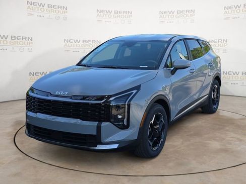 New 2026 Kia Sportage EX FWD image 1