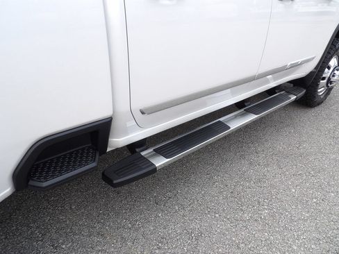Used 2024 Chevrolet Silverado 3500 High Country w/ High Country Premium Package AWD/4WD image 59