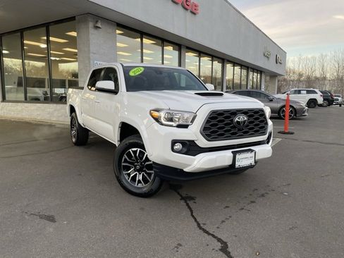 Used 2022 Toyota Tacoma SR5 image 12