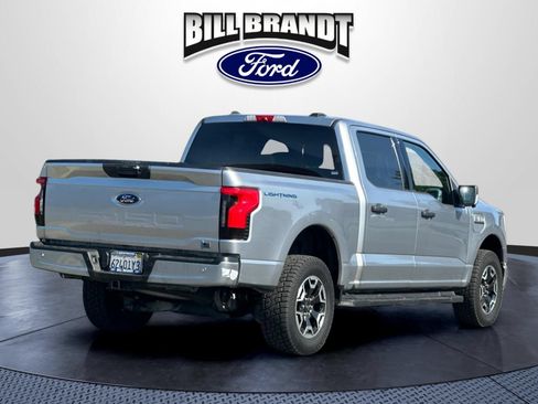 Used 2023 Ford F150 Lightning XLT AWD/4WD image 3