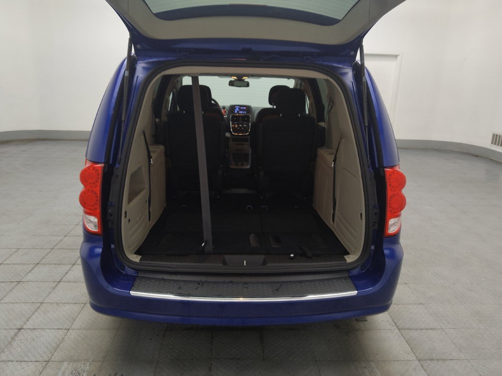 Used 2019 Dodge Grand Caravan SE w/ UConnect Hands-Free Group FWD image 29