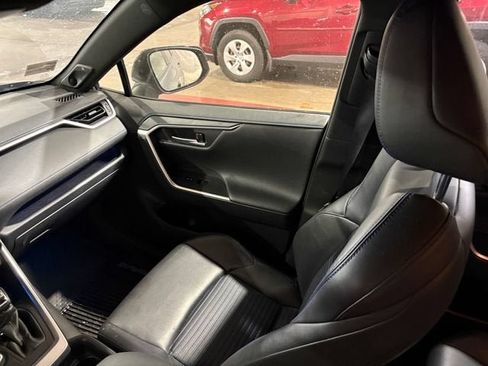 Used 2020 Toyota RAV4 XSE AWD/4WD image 22