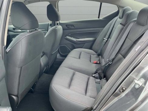 Used 2025 Nissan Altima 2.5 SV FWD image 17