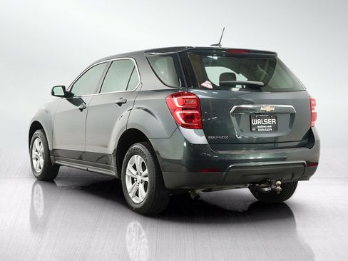 Used 2017 Chevrolet Equinox LS FWD image 3
