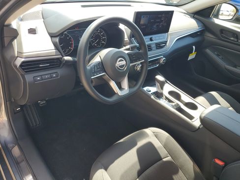 New 2026 Nissan Altima 2.5 SV w/ SV Special Edition Package FWD image 11