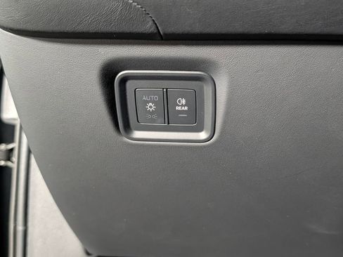 New 2026 Porsche Cayenne GTS AWD/4WD image 35
