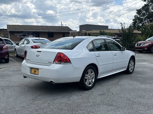 Used 2016 Chevrolet Impala LT FWD image 7