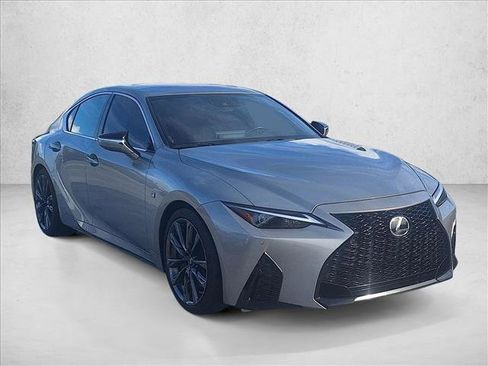 Used 2022 Lexus IS 350 F Sport image 3