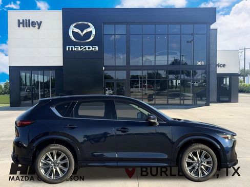 New 2025 MAZDA CX-5 AWD 2.5 S w/ Premium Plus Pkg image 4