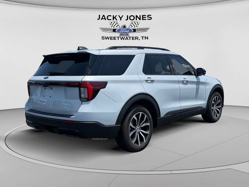 Used 2026 Ford Explorer ST-Line RWD image 5