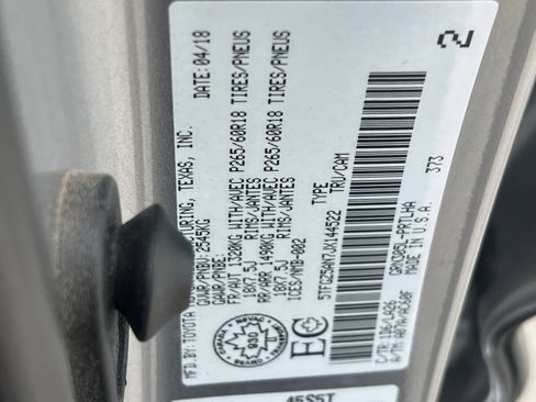 Used 2018 Toyota Tacoma Limited image 23