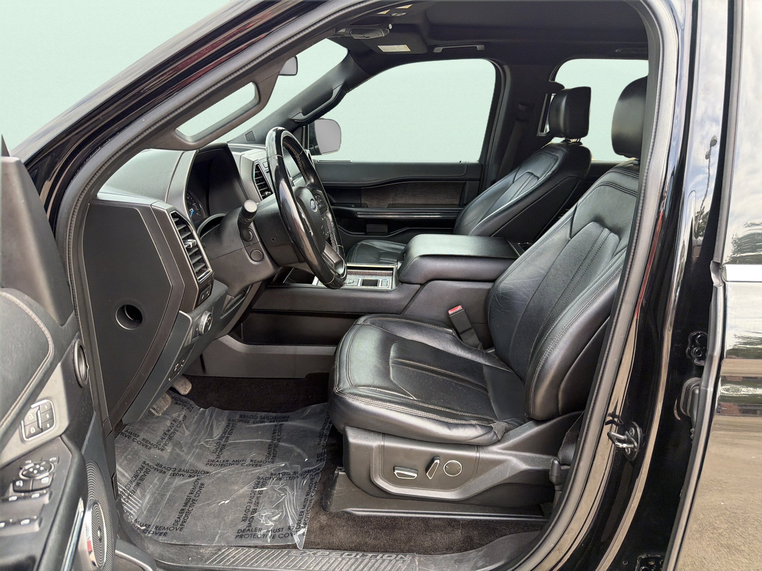 Used 2018 Ford Expedition Limited w/ Equipment Group 301A RWD image 14