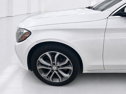Used 2016 Mercedes-Benz C 300 4MATIC Sedan image 19