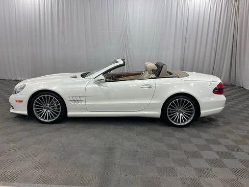 Used 2009 Mercedes-Benz SL 550 image 2