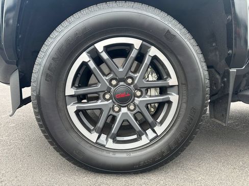 Certified 2024 Toyota Tacoma TRD Sport AWD/4WD image 13