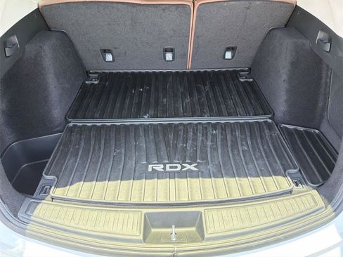 Used 2024 Acura RDX SH-AWD w/ Technology Package image 21