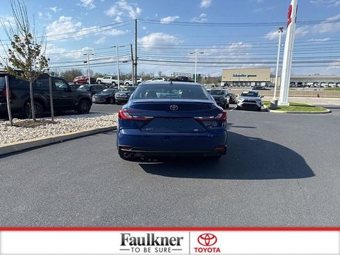 Certified 2025 Toyota Camry SE image 6