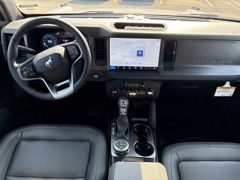 New 2026 Ford Bronco Big Bend w/ Black Diamond Package AWD/4WD image 16