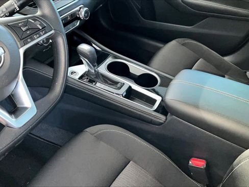 Certified 2023 Nissan Altima 2.5 SV image 14