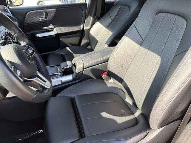 Used 2022 Mercedes-Benz GLB 250 image 20