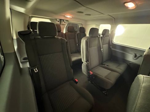 Used 2017 Ford Transit 350 XLT RWD image 40