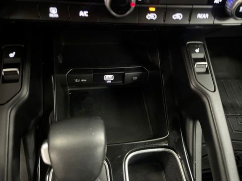 Used 2021 Kia Telluride S AWD/4WD image 20
