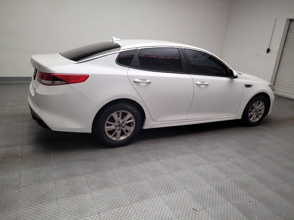 Used 2018 Kia Optima LX FWD image 10