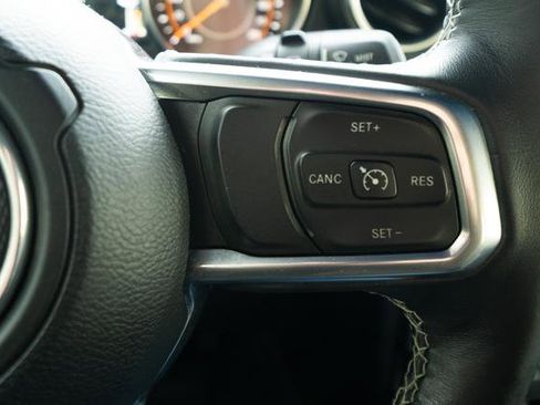 Used 2019 Jeep Wrangler Unlimited Sahara w/ Quick Order Package 24M Moab image 17