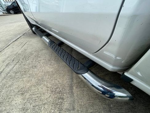 Used 2019 Chevrolet Silverado 1500 RST AWD/4WD image 10