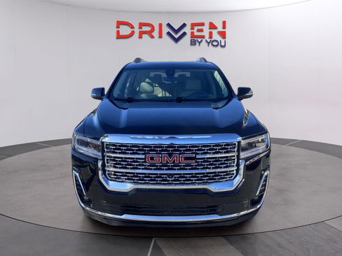 Used 2023 GMC Acadia Denali w/ Denali Ultimate Package image 9