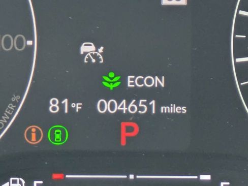 Used 2025 Honda Civic Sport image 28