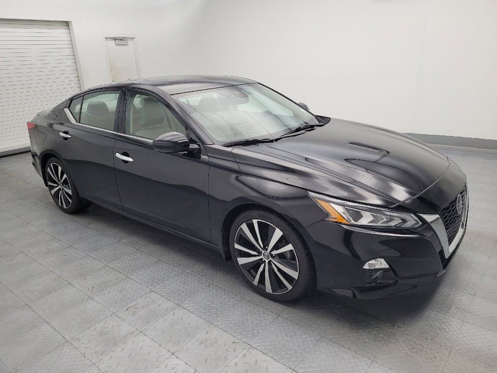 Used 2019 Nissan Altima 2.5 Platinum FWD image 11